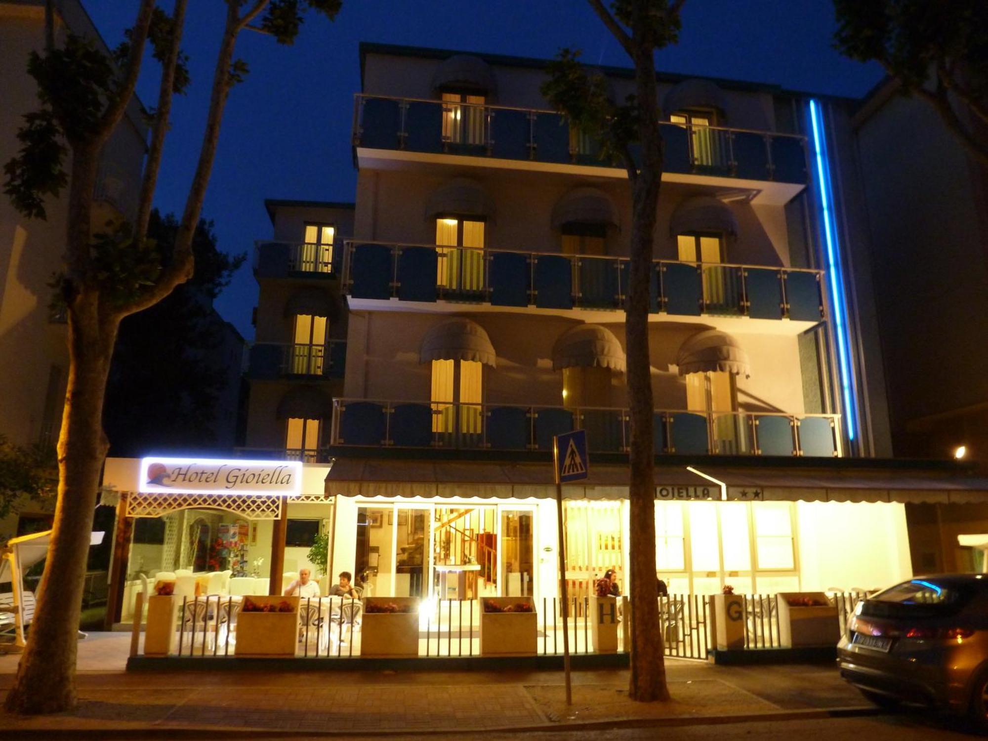 Hotel Gioiella ริมินี ภายนอก รูปภาพ